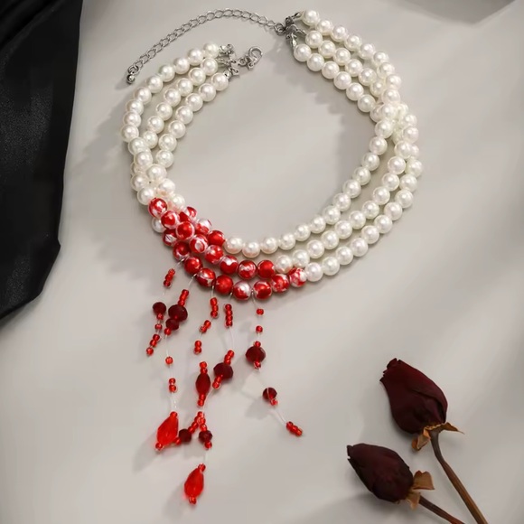 NWT Vampire Blood Drip Pearl Choker – Gothic Red Bead Cosplay Halloween Necklace - Picture 6 of 6